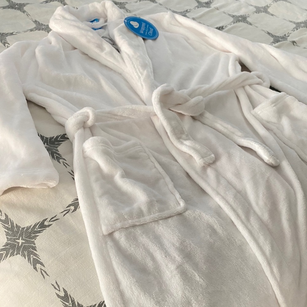 Plush Cloud Robe *NEW* - Picture 4 of 6